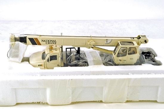Sterling National 1400 Boom Truck