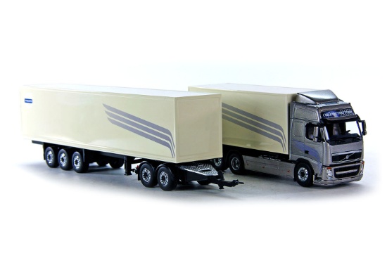 Volvo FH25 w/25 Two Trailers