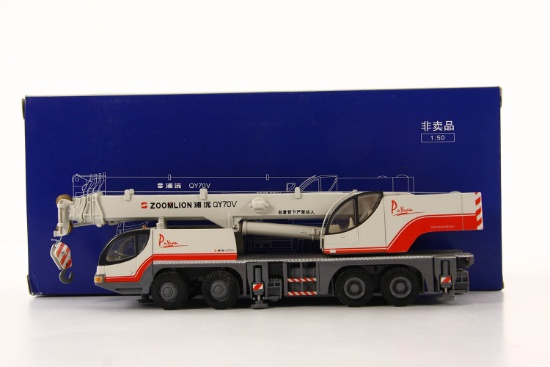 Zoomlion DY70V 4-Axle Mobile Crane