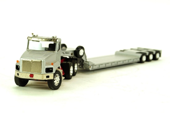 Freightliner Tractor w/Lowboy Trailer