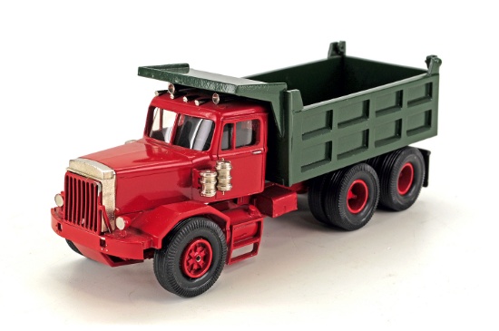 Autocar DC-64 Dump Truck - Red/Green