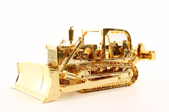 International TD-25 Dozer with Ripper - Golden Edition