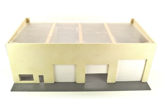 Custom Diorama Service Garage w/4 Doors