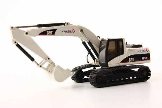 Caterpillar 325CL Excavator - Vinci