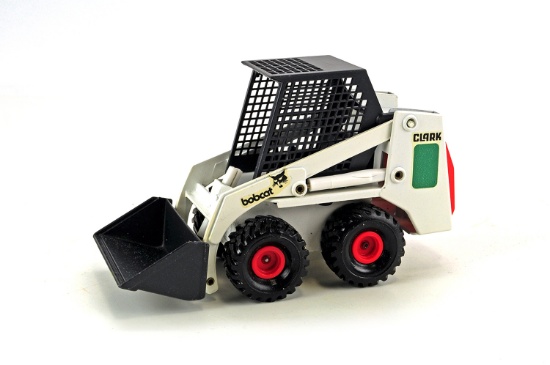Clark Bobcat Loader 533