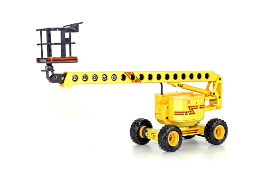 Grove AMZ266 Articulated Telescoping Boom Manlift