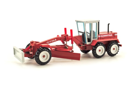 O&K F156 A Motor Grader - Red