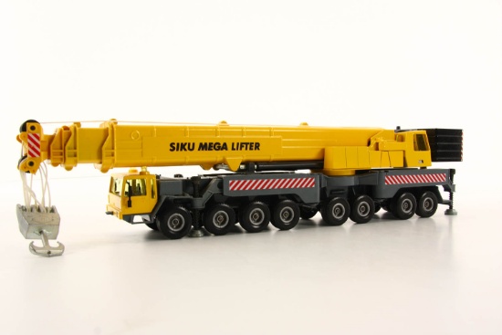 Liebherr 8 Axle Hydraulic Boom Crane