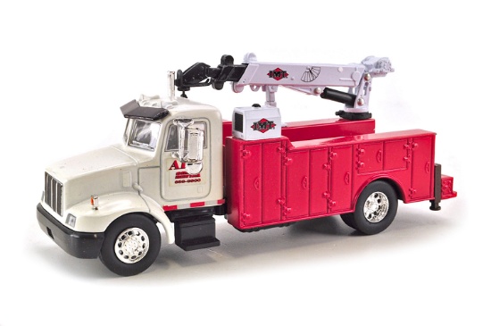 Caterpillar Peterbilt Dealer Service Truck