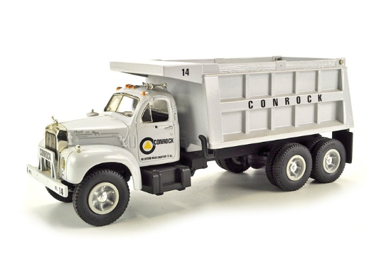 Mack B-61 Dump Truck - Conrock - 1:34