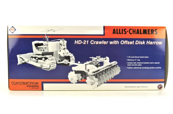 Allis Chalmers HD-21 Crawler w/ offset Disk Harrow - 1:25