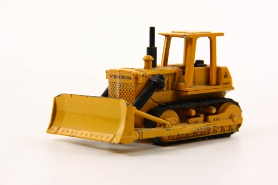 International TD20 Dozer Series 1