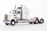 Kenworth T900 The Legend  Tractor - White/Red