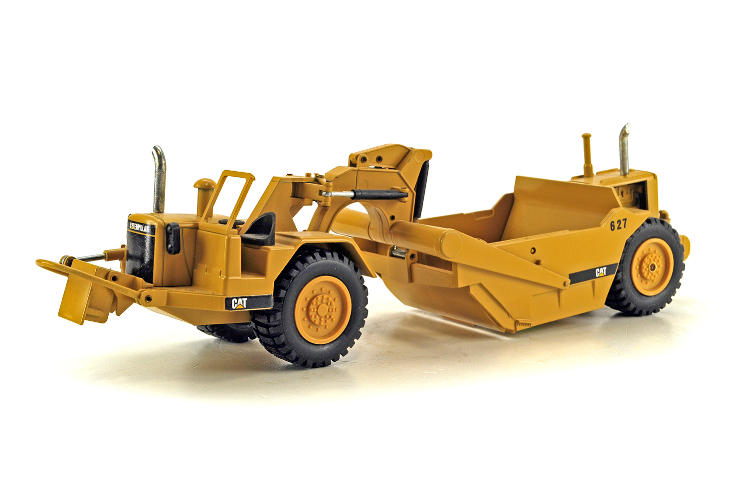 D'occasion Caterpillar 627 Scraper en vente