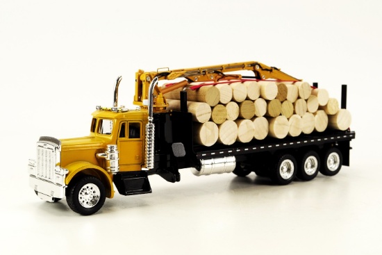 Peterbilt 379 Logging Truck w/Grapple
