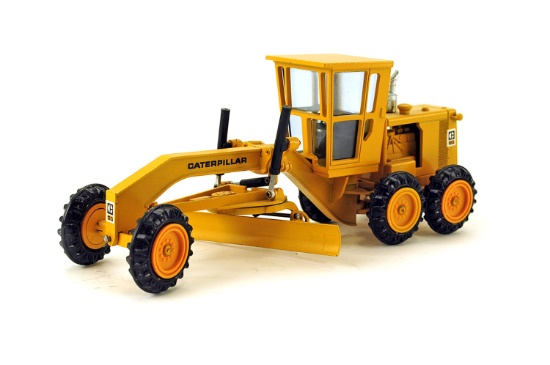 Caterpillar 12G Grader - Old Cat Logo