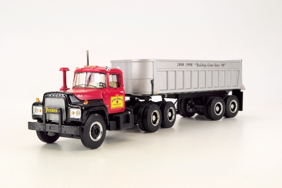 Mack R-Model w/Dump Trailer - Irving Benson - 1:34