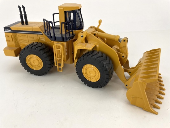 Komatsu WA800-2 Wheel Loader