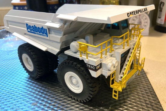 Caterpillar 793 Mine Truck - Peabody Colors