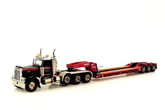 Peterbilt Tractor w/Lowboy Trailer - Mammoet