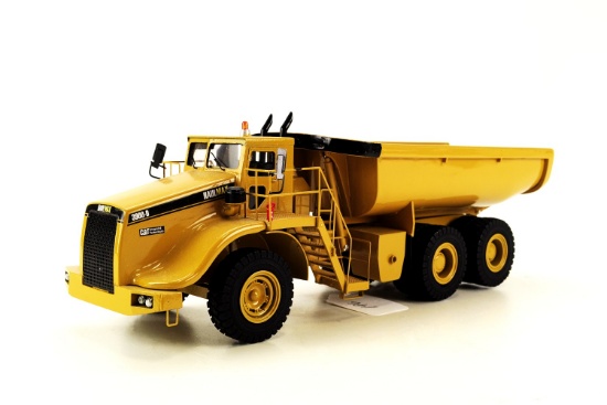 Caterpillar Haulmax Dump Truck