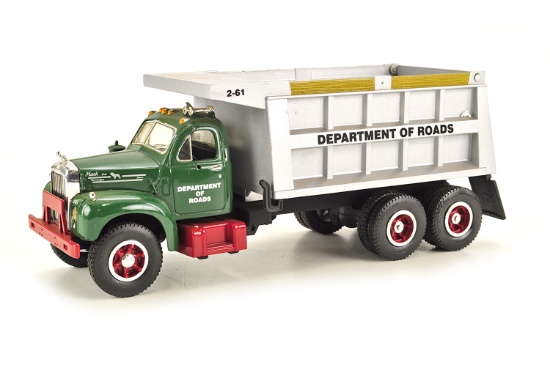 Mack 1960 B-61 Dump Truck - 1:34 - Green & Gray