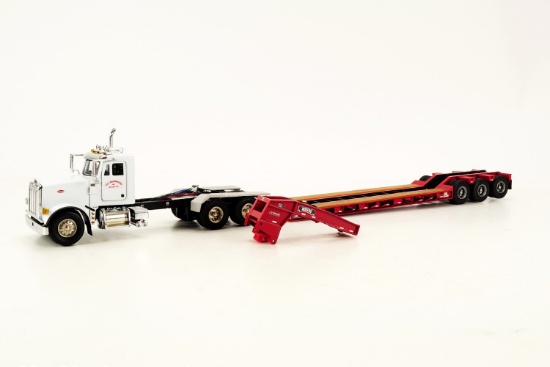 Peterbilt 357 Tractor w/3-Axle Lowboy