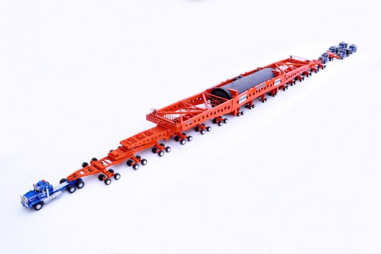 Kenworth Savage Set with 6 Trucks- 1:48