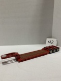 Trail King 3 Axle Low Loader- Red - 1:48