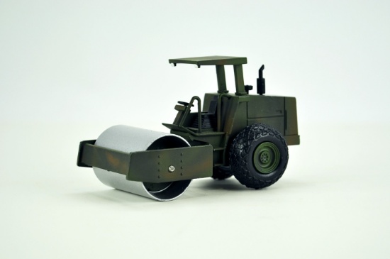 Caterpillar CP583C Compactor - Military