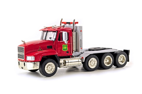 Mack F195 CH 8x4 Tractor - Custom - US Forestry