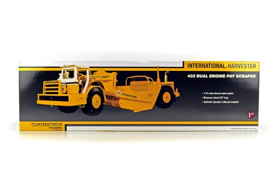 International 433 Dual Engine Pay Scraper - 1:25