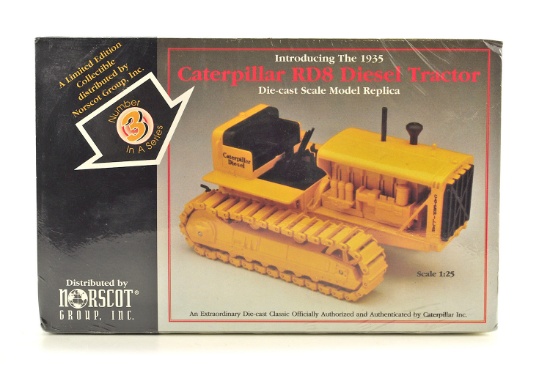 Caterpillar RD8 Diesel Tractor - 1:25