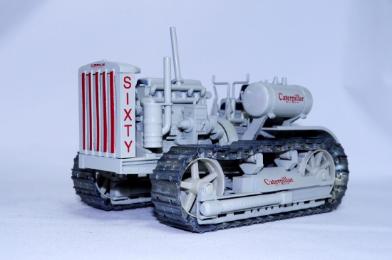 Caterpillar 1931 Model Sixty Diesel Tractor - 1:25