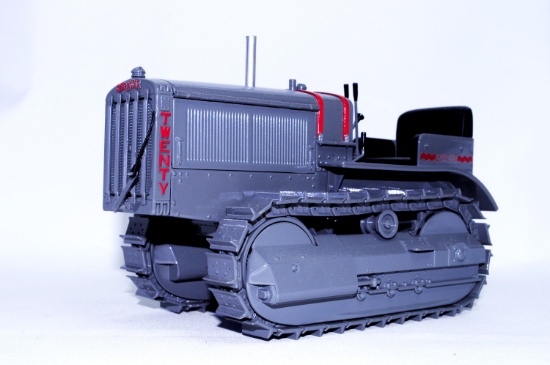 Caterpillar Twenty-Five Tractor - 25th Anniversary -1:25