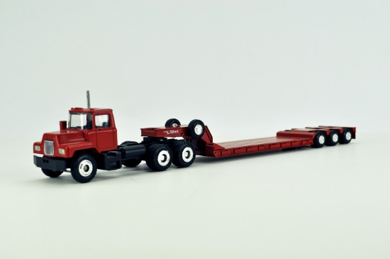 Mack R Model w/Talbert Lowboy