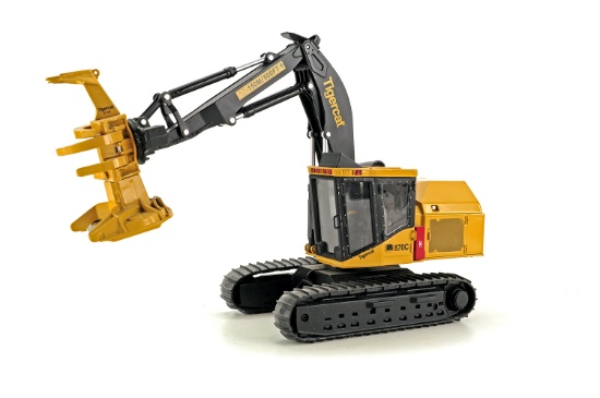 Tigercat 870C Feller Buncher - Black & Yellow - 1:32