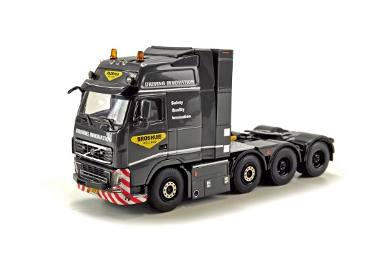 Volvo FH3 Globetrotter XXL 8x4 - Black