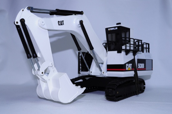 Caterpillar 5130B Excavator - White