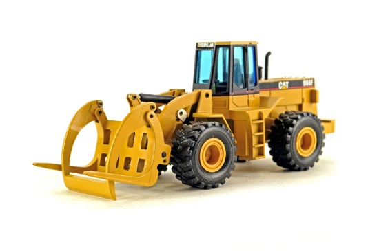 Caterpillar 966F Log Loader