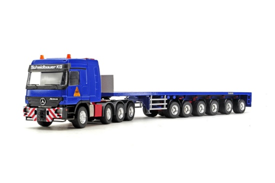 Mercedes Titan SLT w/Goldhofer SPZ DL6 Trailer