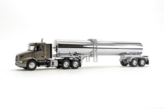 Volvo VNR 300 Day Cab w/Tank Trailer
