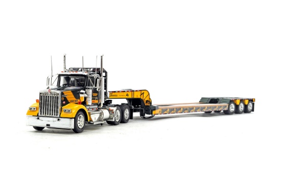 Kenworth W900L Daycab w/Lowboy - C & L Towing -1:53