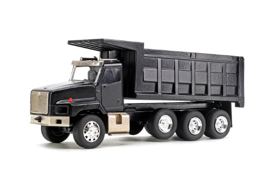 International 5600 Dump Truck - Black