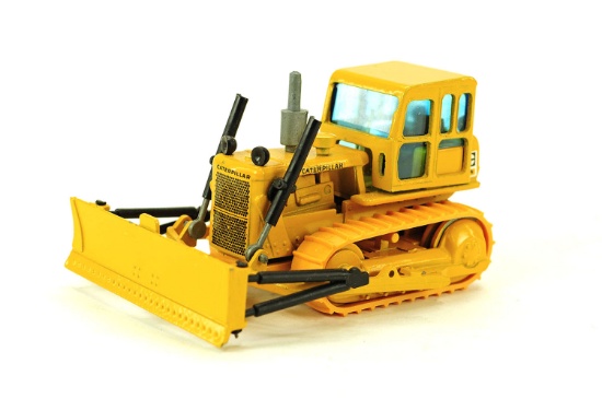 Caterpillar D4D Dozer