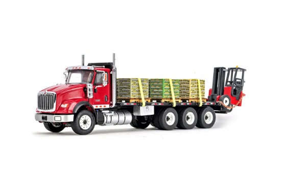 International HX620 Day Cab & Tri-axle Flatbed