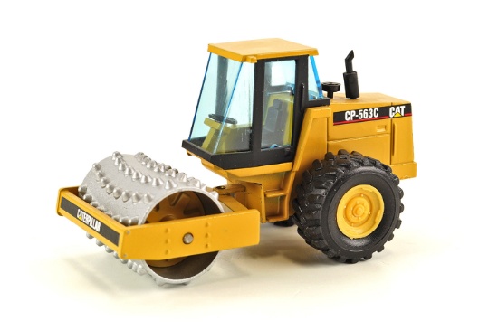Caterpillar CP-563C Soil Compactor