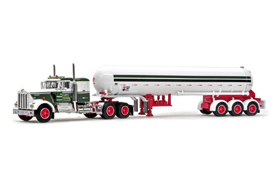 Kenworth W900A w/36" Sleeper & LPG Tanker - Cootes - 1:64