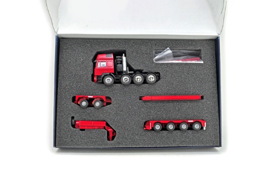 MAN Tractor w/Nooteboom Lowbed 2+4 Axles