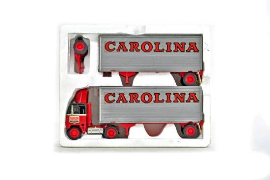 Tractor with Double Trailers - Carolina - 1:53